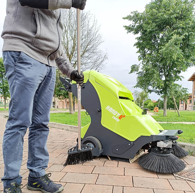 handy-e-plus-cross_kehrmaschine